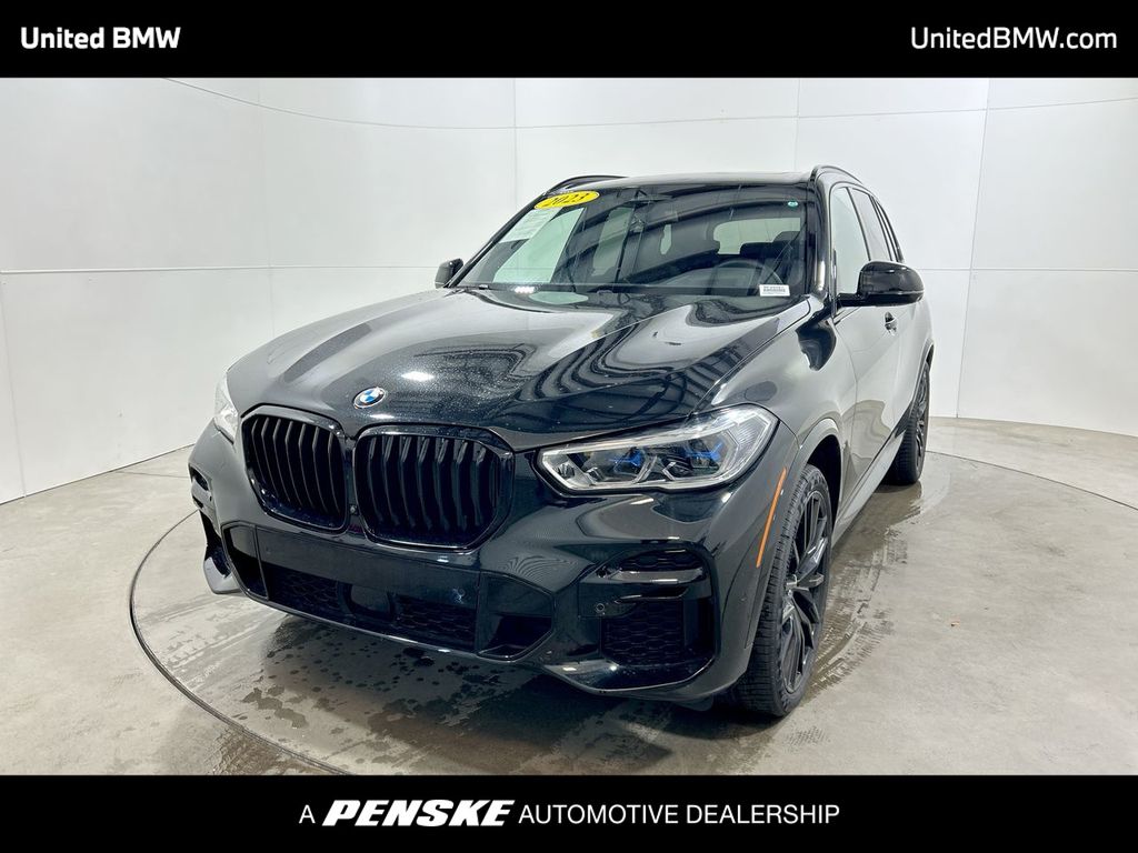 2023 BMW X5 xDrive40i Hero Image