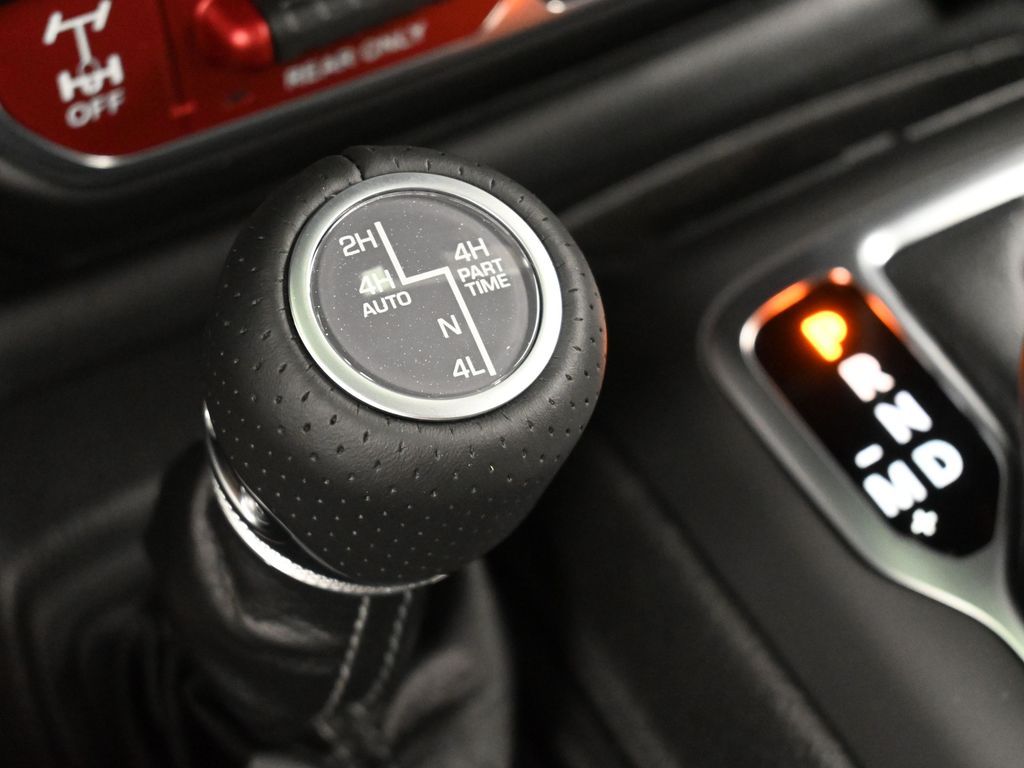 Used 2025 Mojito Jeep Mojave image 29