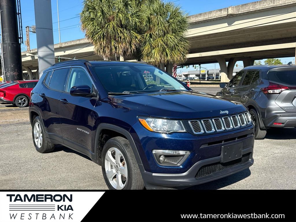 2018 Jeep Compass Latitude FWD