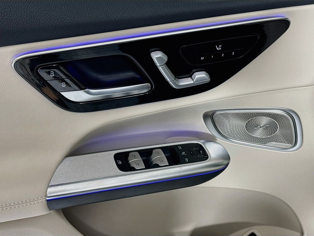 New 2027  Mercedes-Benz GLC 300 image 24