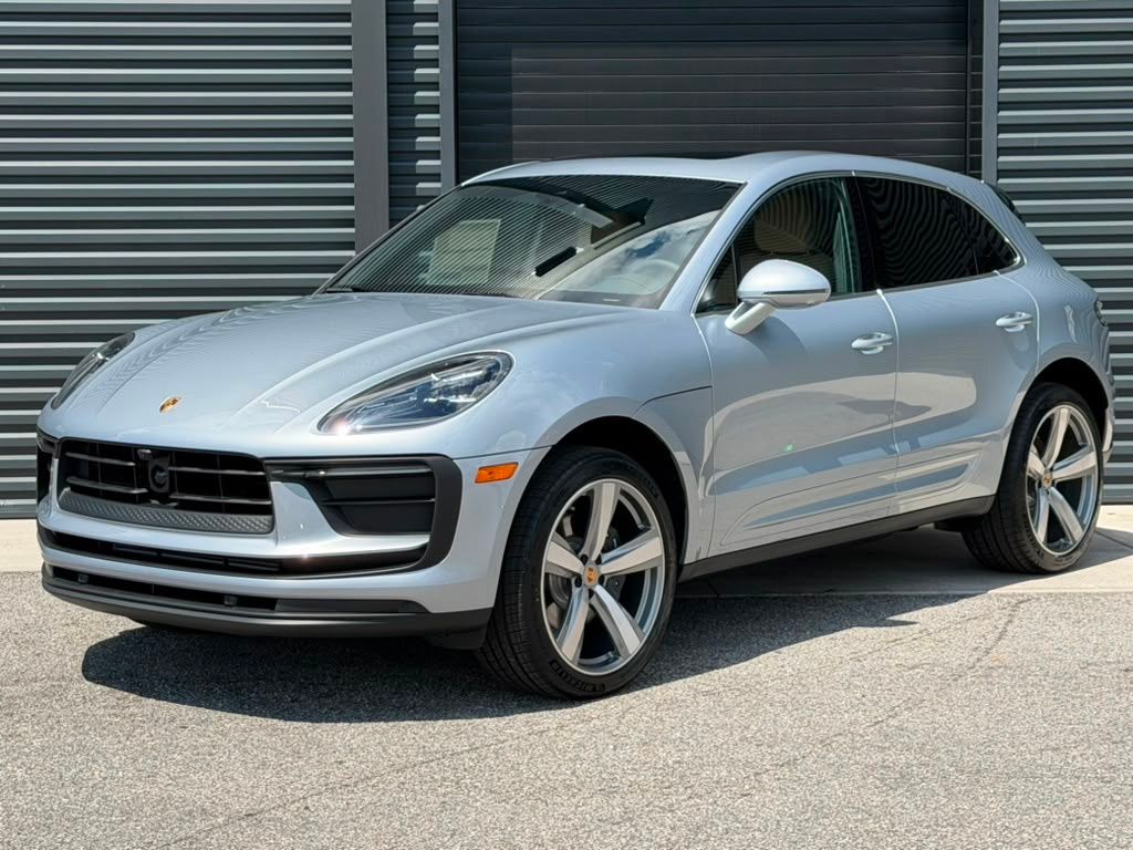 Dolomite 2026 Porsche Macan SUV / Crossover 7-Speed Automatic