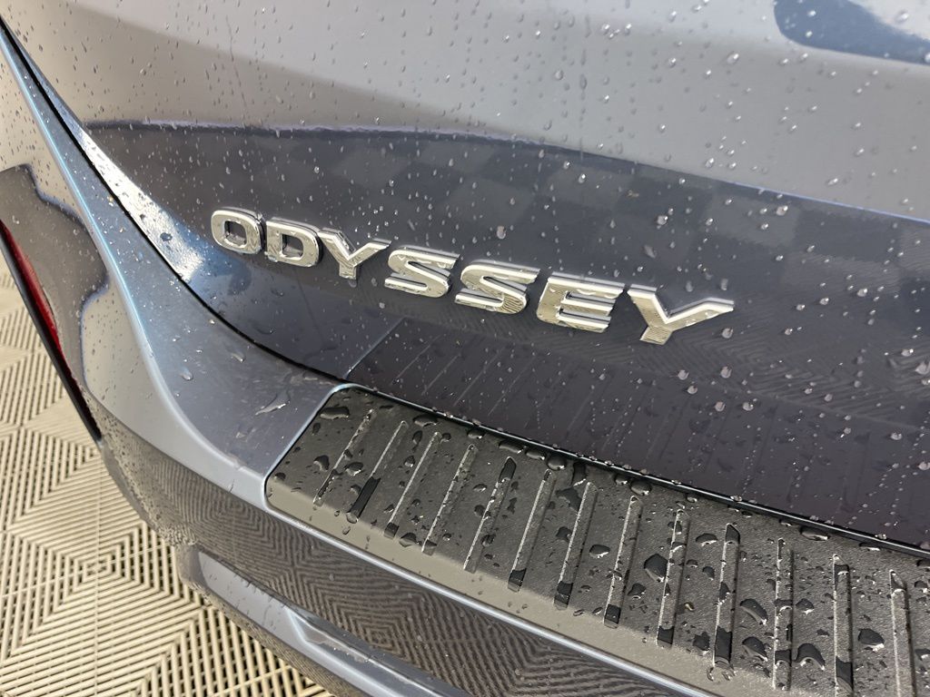 2025 Honda Odyssey EX-L 3