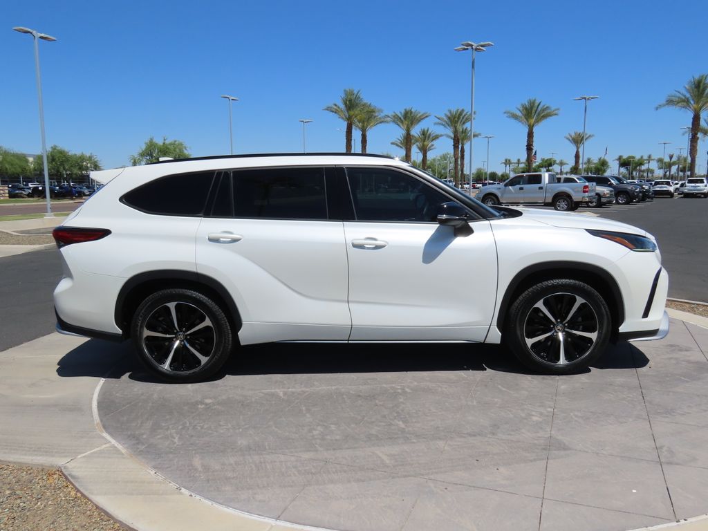 2021 Toyota Highlander XSE 4