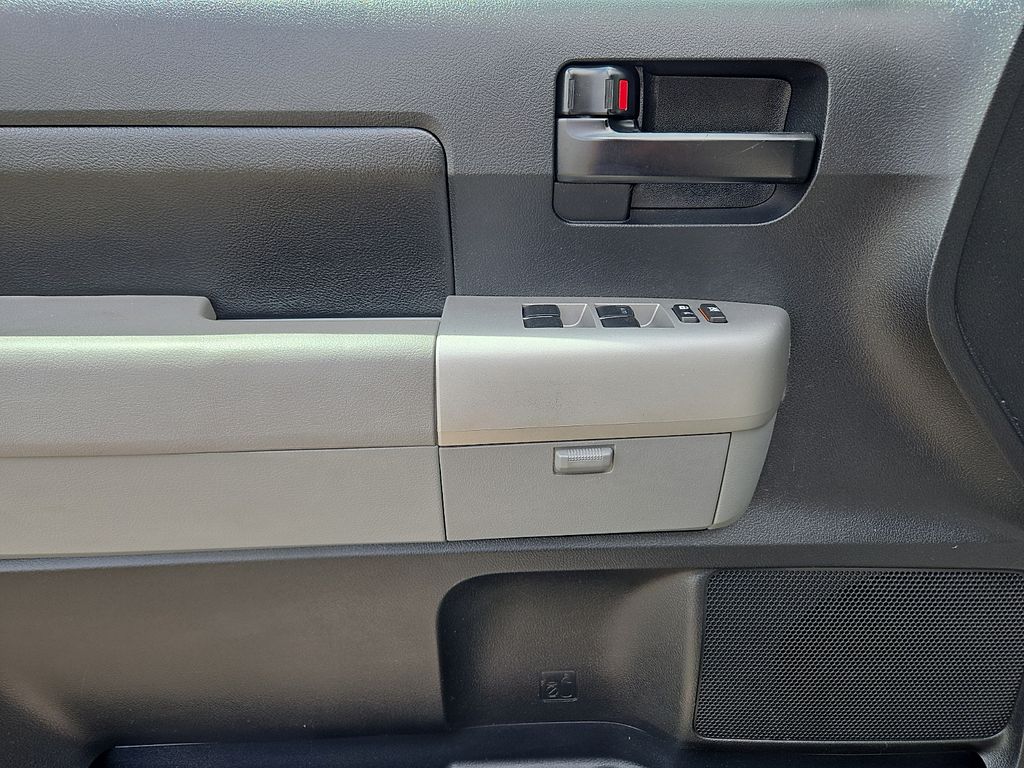 2008 Toyota Tundra 4WD Truck