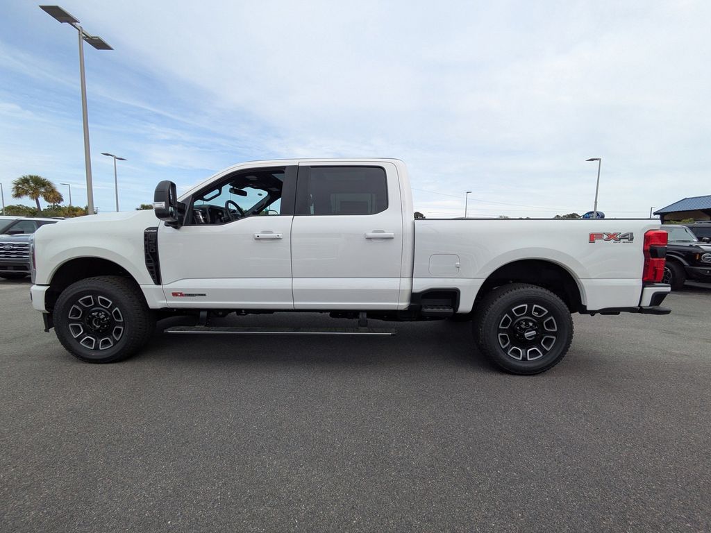 2026 Ford F-350 Super Duty Platinum