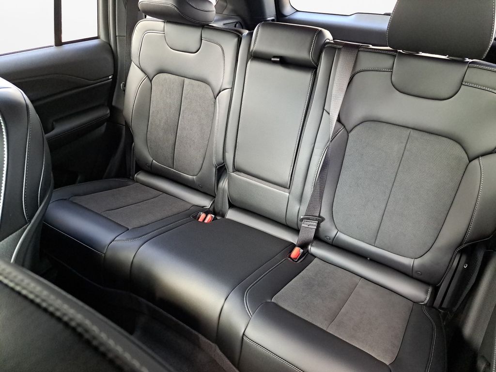 New Car 2025 Jeep Grand Cherokee  Altitude X For Sale Under $40,000 In Austin, Texas