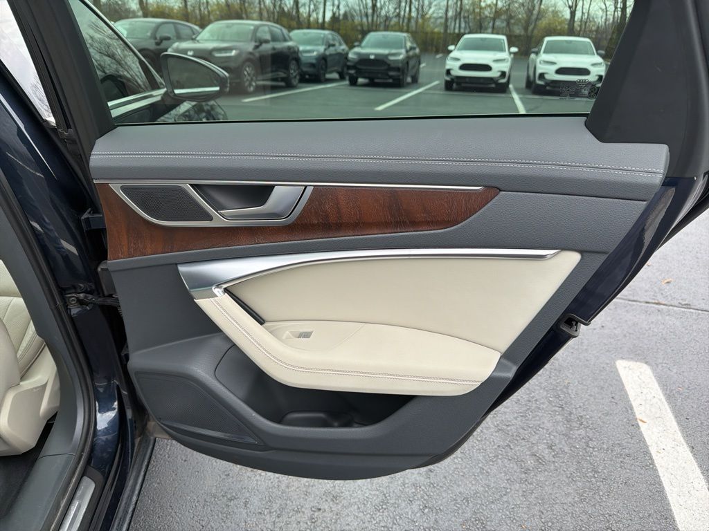 Thumbnail: 2021 Audi A6 - 25