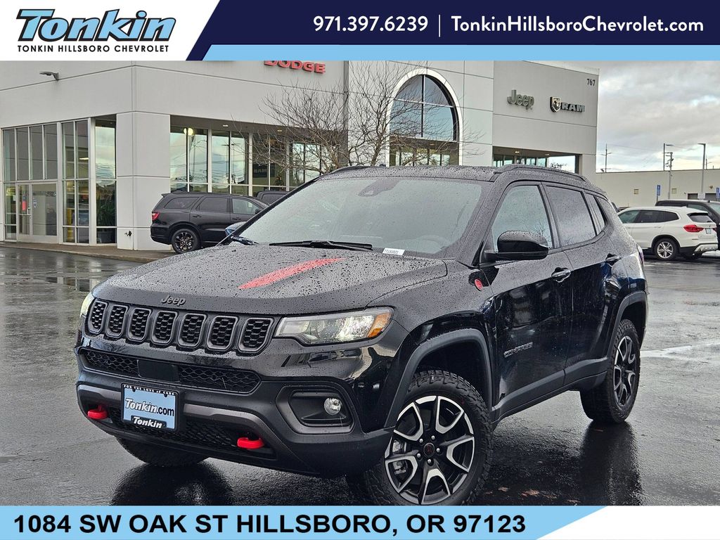 Diamond Black Crystal Pearlcoat 2026 Jeep Compass SUV / Crossover Four-Wheel Drive 8-Speed Automatic