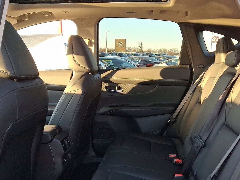 2025 Nissan Murano SL 7