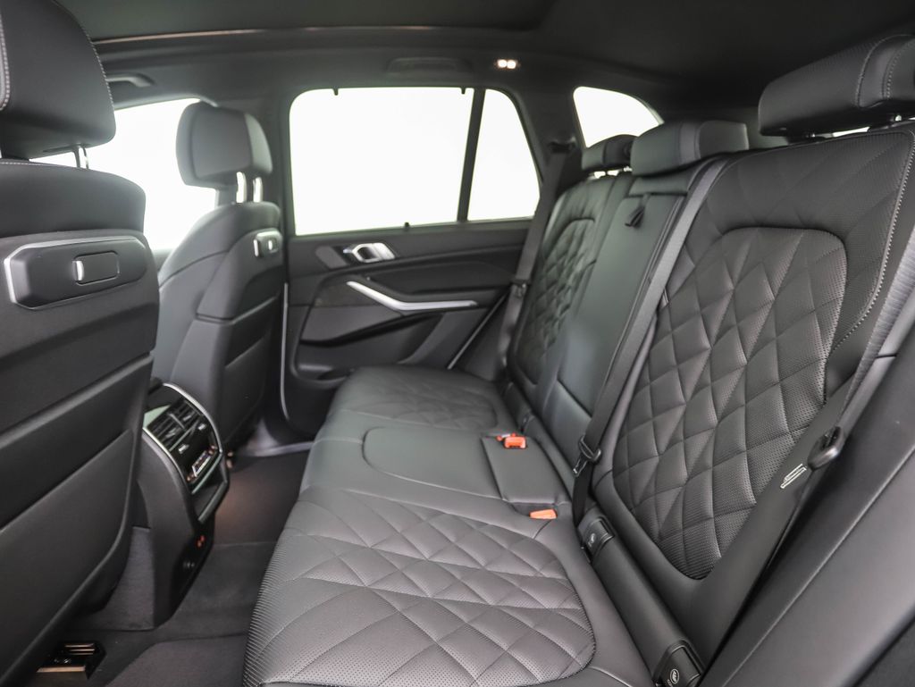 2026 BMW X5 xDrive40i 21