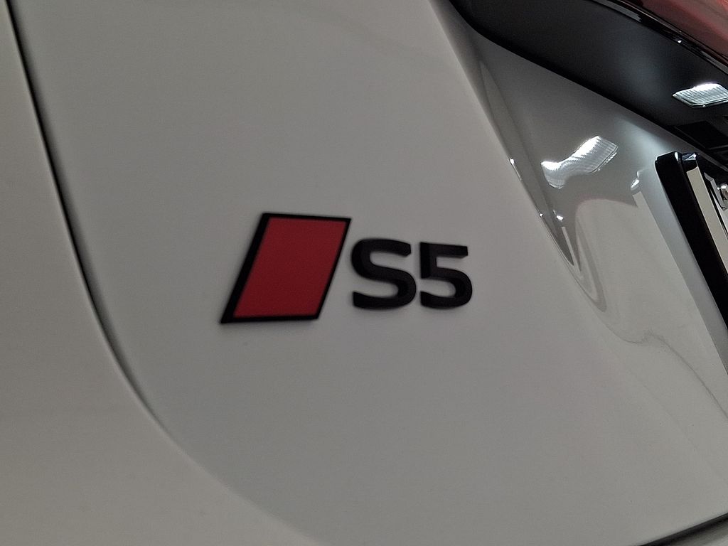 Thumbnail: 2026 Audi S5 - 21