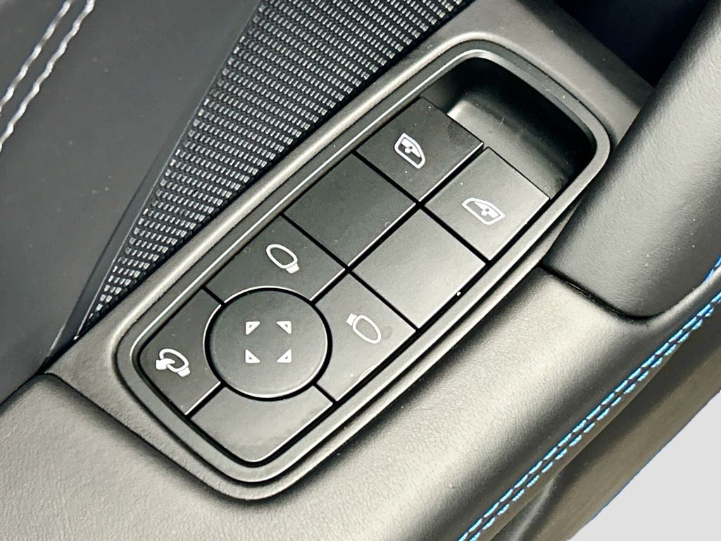 Thumbnail: 2024 Porsche 911 - 23