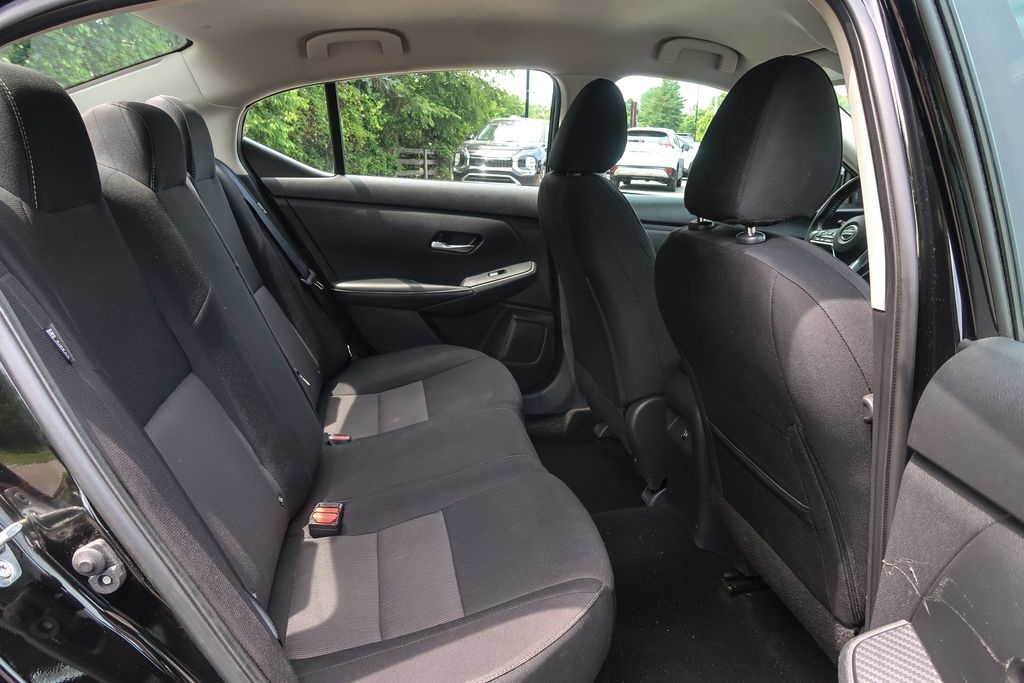 2023 Nissan Sentra SV Xtronic CVT