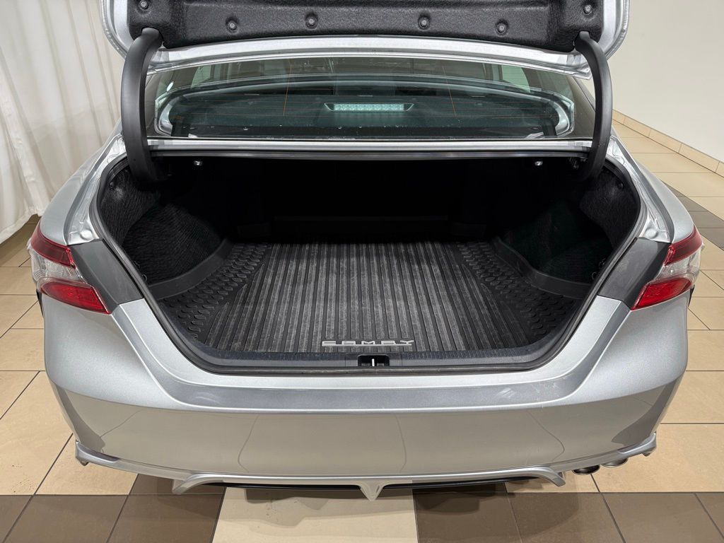 Thumbnail: 2023 Toyota Camry - 11