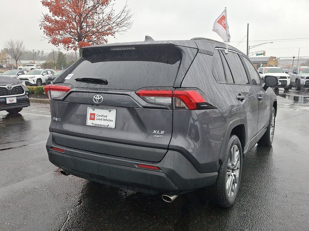 Thumbnail: 2023 Toyota RAV4 - 6