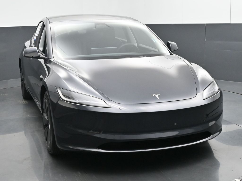 2025 Tesla Model 3 Long Range