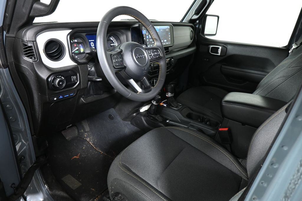Thumbnail: 2024 Jeep Wrangler - 4