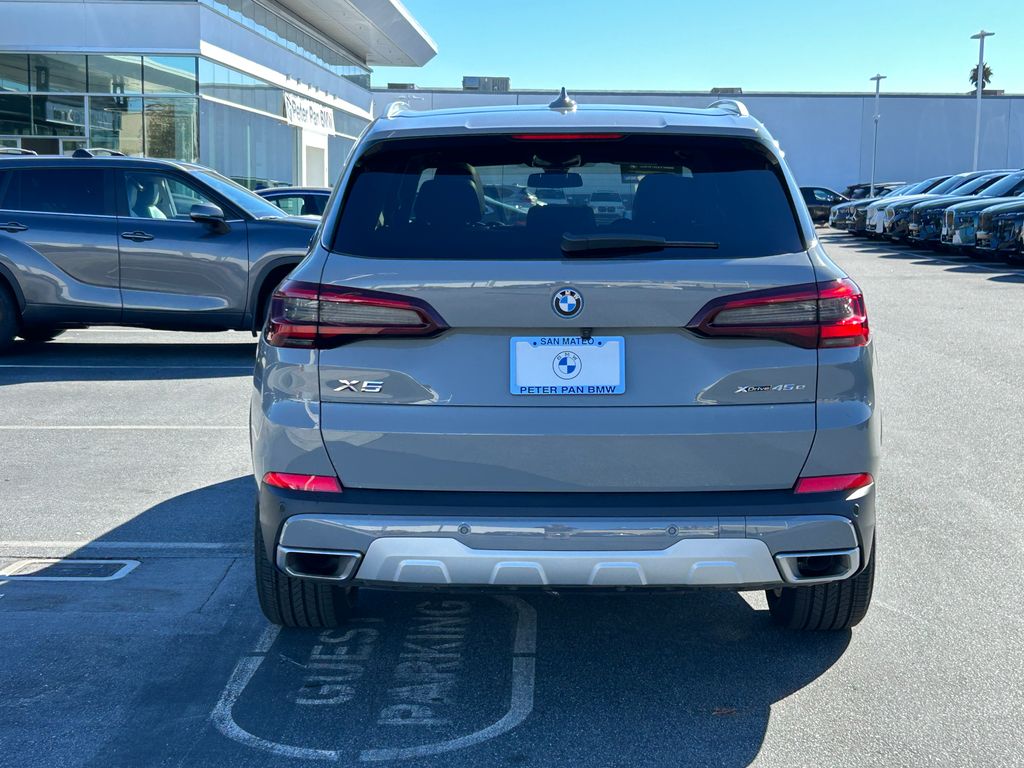 Thumbnail: 2023 BMW X5 - 4
