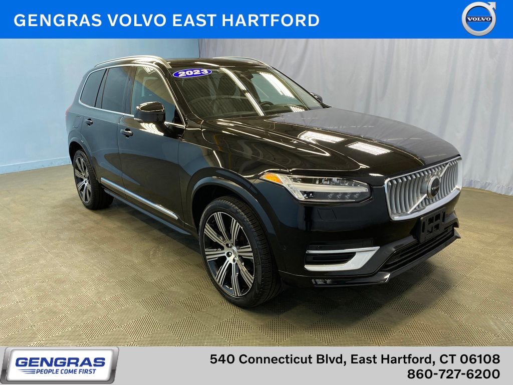 2023 Volvo XC90 B6 Ultimate Bright Theme 6-Passenger AWD