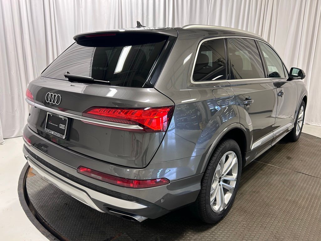 used 2025 Audi Q7 car, priced at $53,949