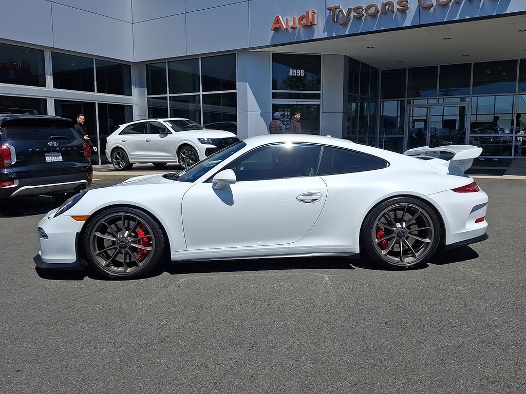 Thumbnail: 2015 Porsche 911 - 7