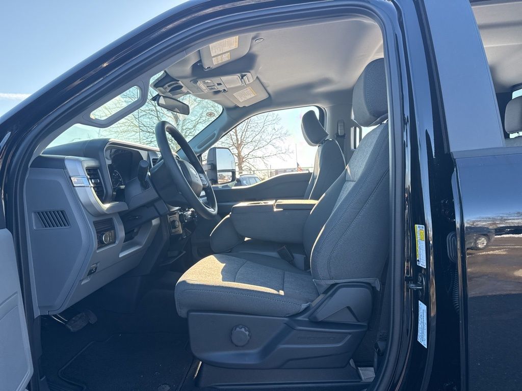 New 2026 Black Ford XL image 10