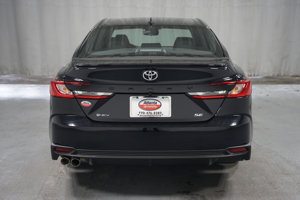 2025 Toyota Camry SE 7
