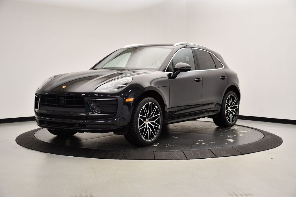 2024 Porsche Macan  -
                Fairfield, CT