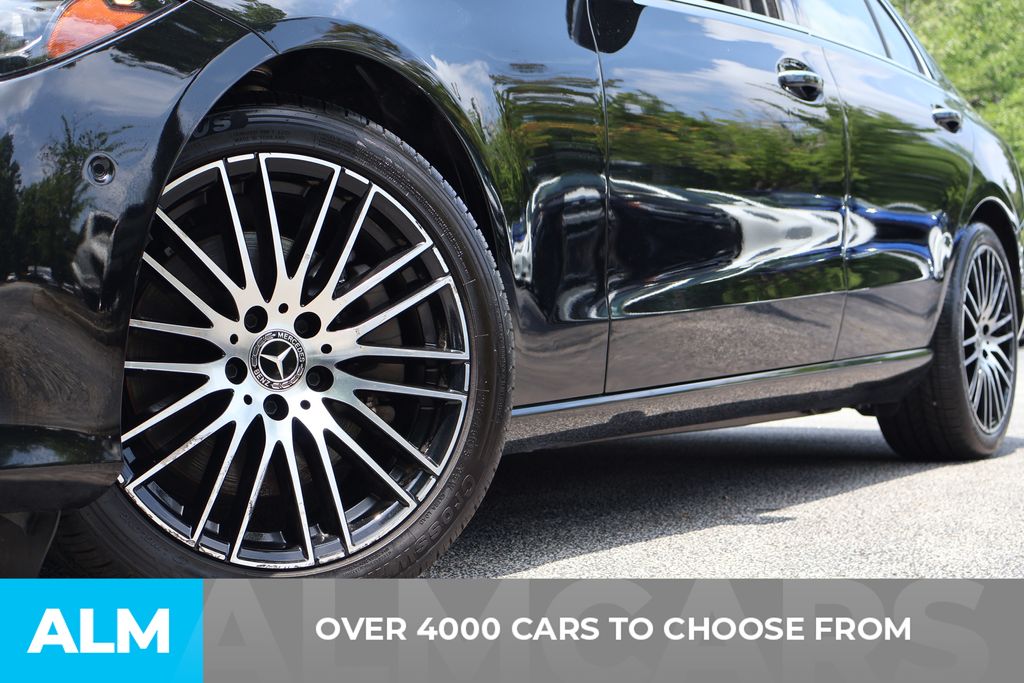 Used 2025 Black Mercedes-Benz C 300 image 3