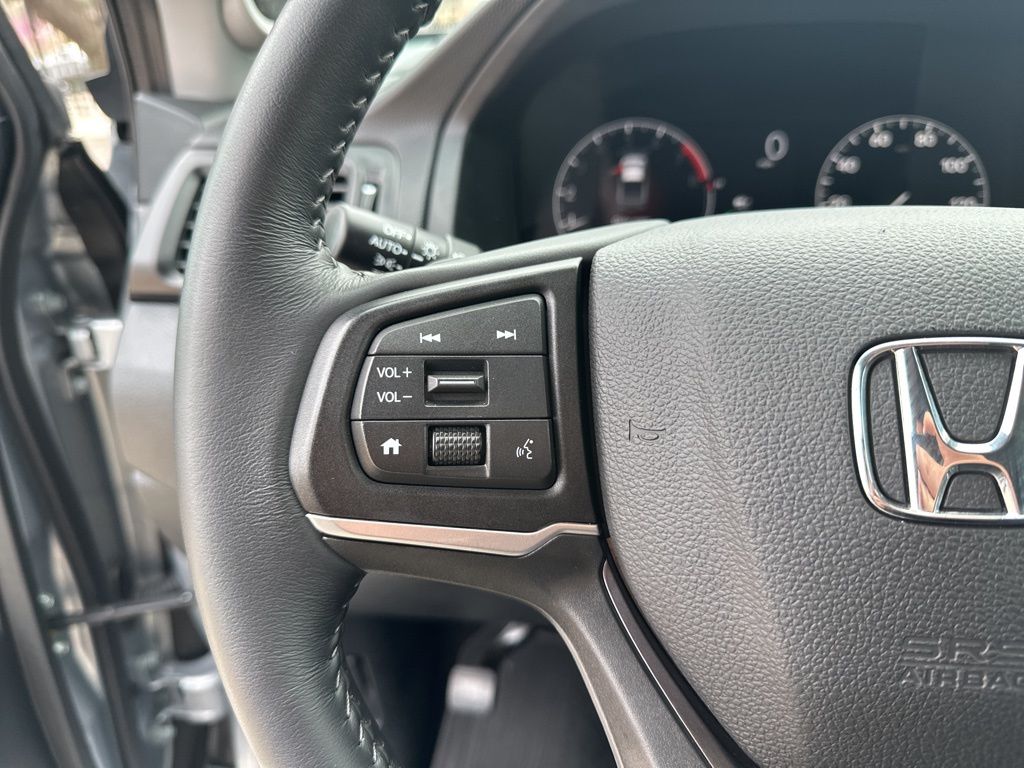 Used Car 2025 Honda Ridgeline  Rtl For Sale Under $40,000 In Austin, Texas