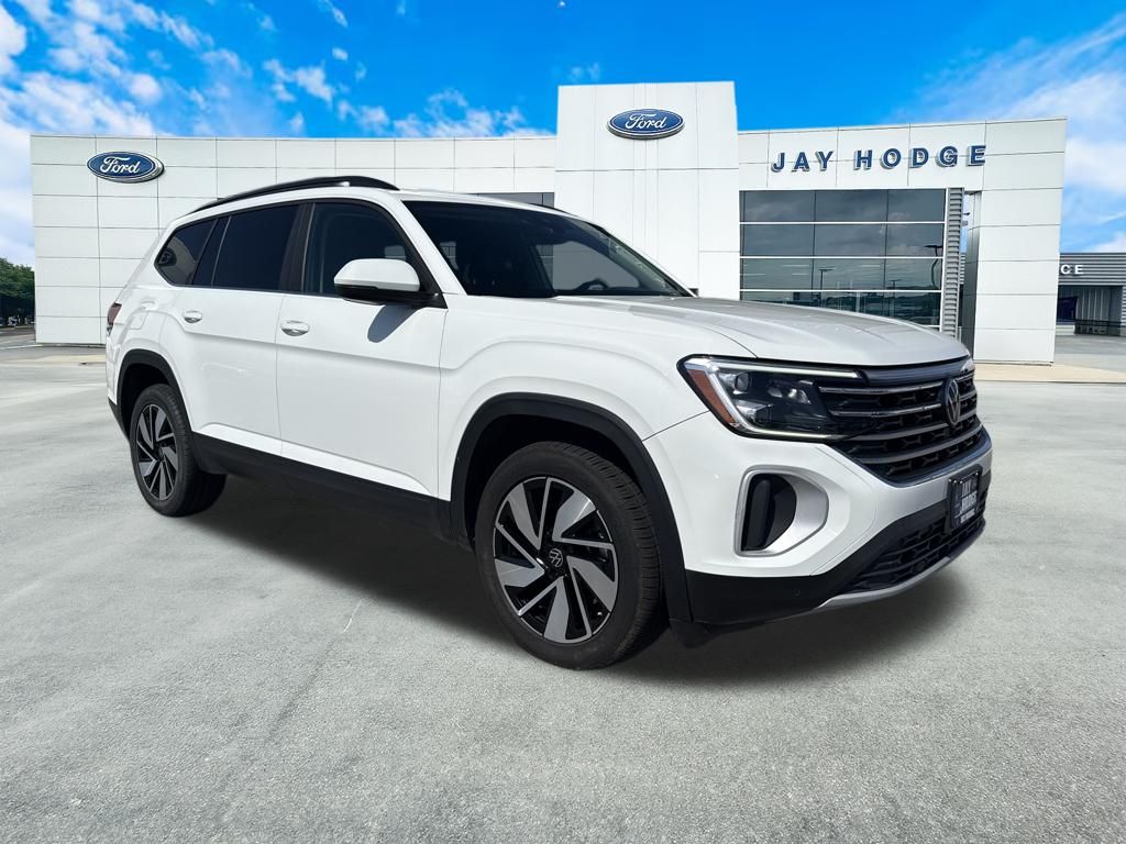 2024 Volkswagen Atlas SE 4Motion AWD with Technology