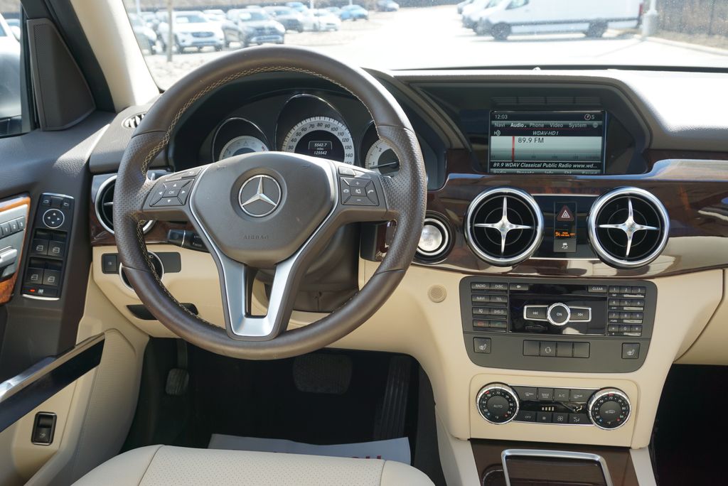 Thumbnail: 2014 Mercedes-Benz GLK - 18