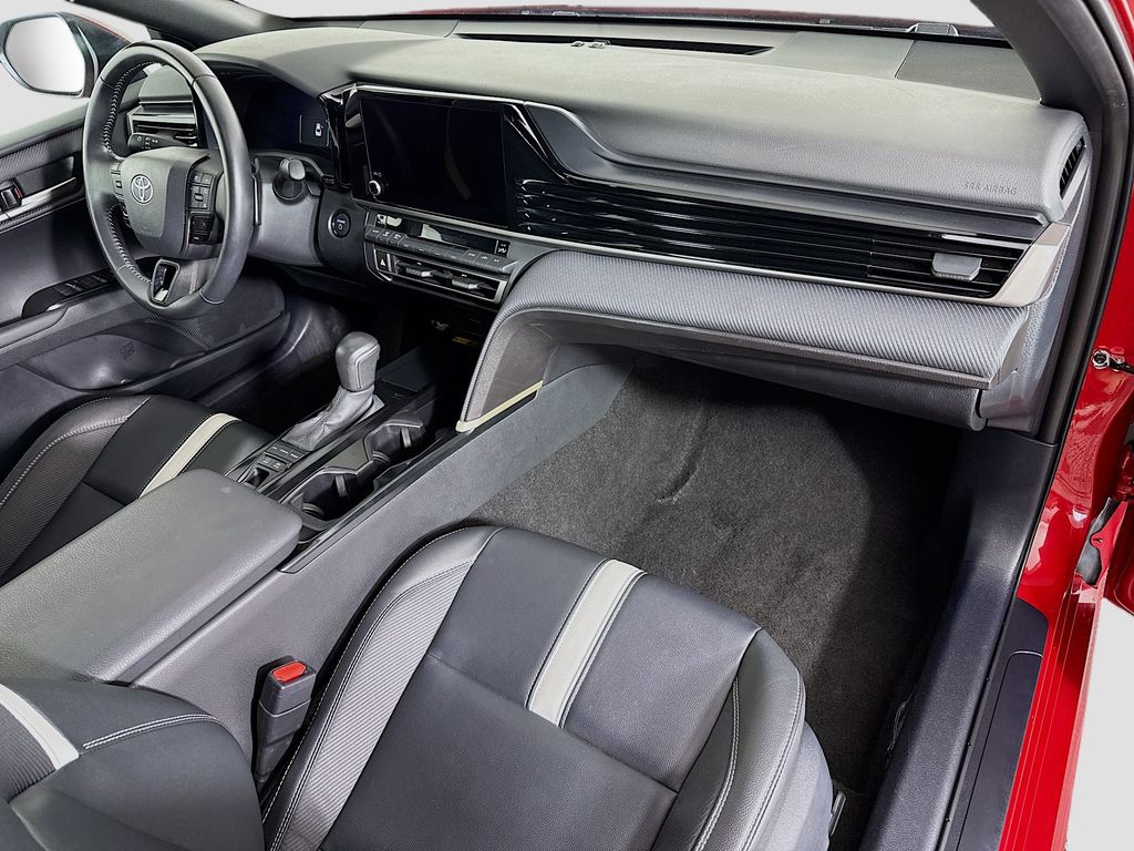 Thumbnail: 2025 Toyota Camry - 17