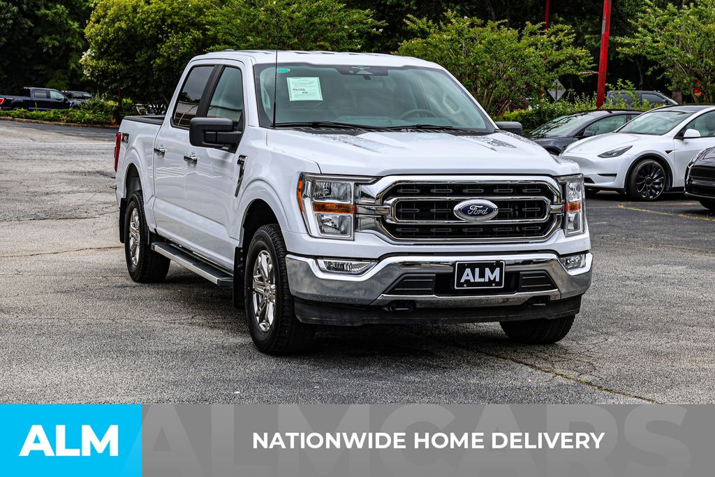 Used 2023 White Ford XLT image 5