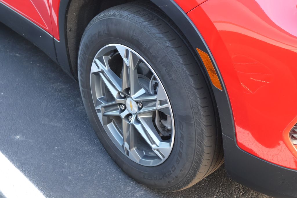 Thumbnail: 2023 Chevrolet Blazer - 5