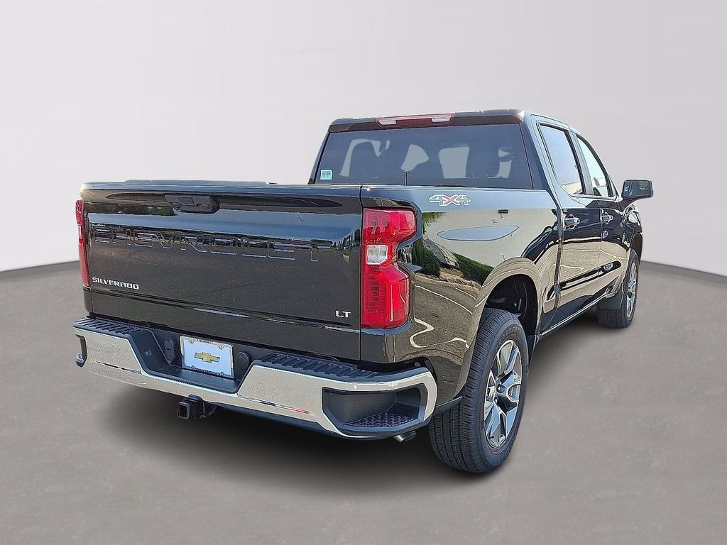 Thumbnail: 2026 Chevrolet Silverado 1500 - 4