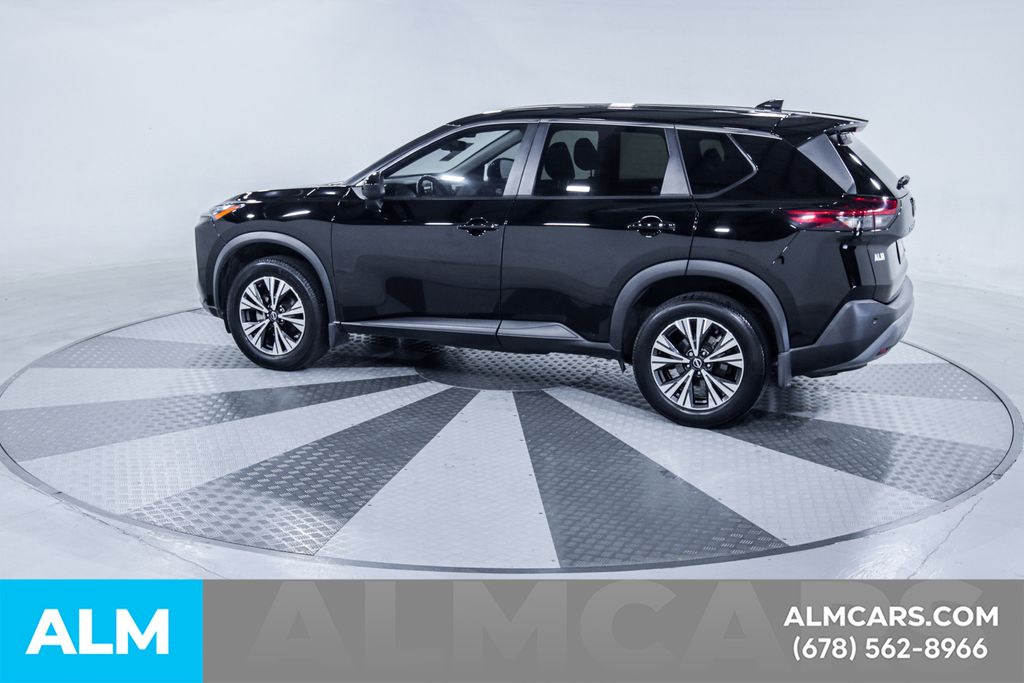 Used 2023 Black Nissan SV image 5