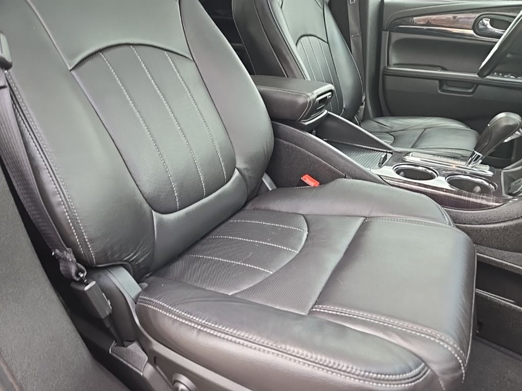 2017 Buick Enclave Premium 25