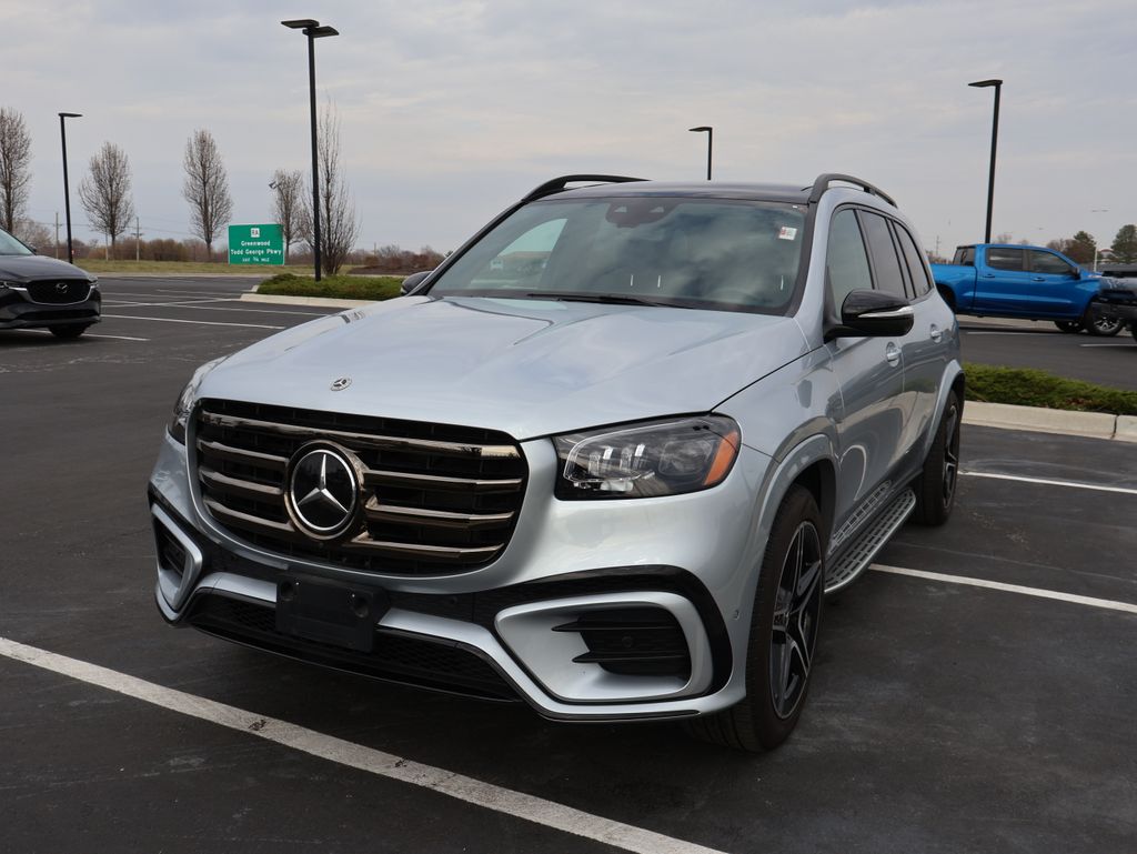 2025 Mercedes-Benz GLS 450 4MATIC