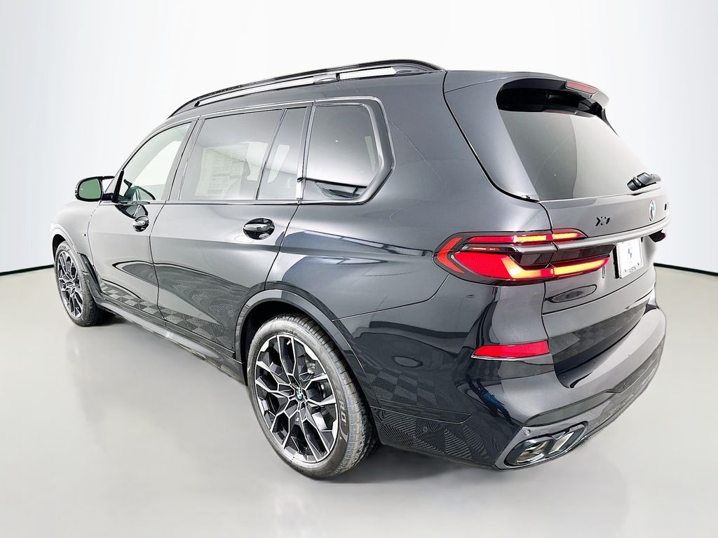 Thumbnail: 2027 BMW X7 - 7
