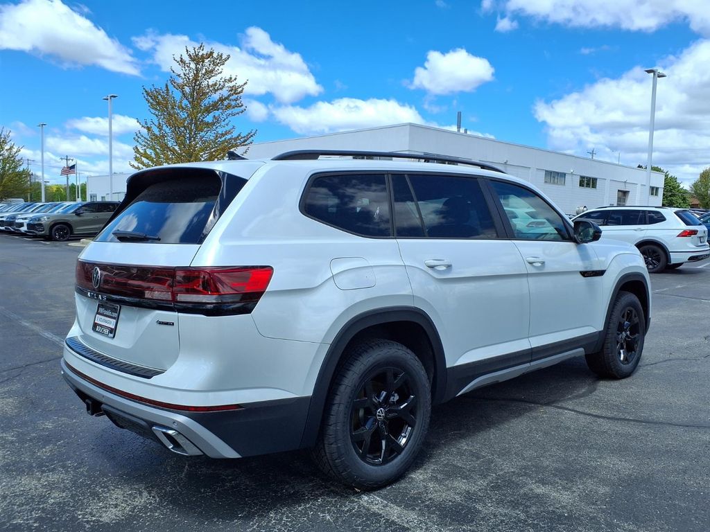 New 2026 Opal White Pearl Volkswagen 2.0T Peak Edition image 2