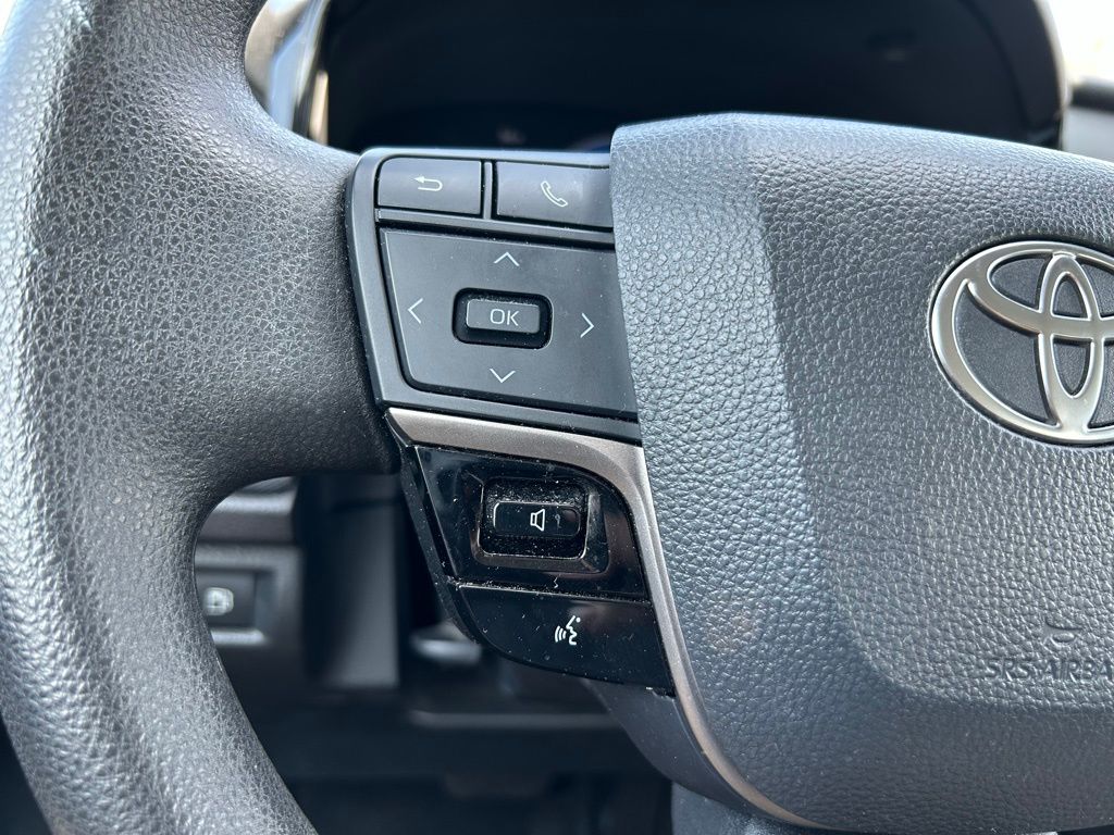 Thumbnail: 2025 Toyota Camry - 19