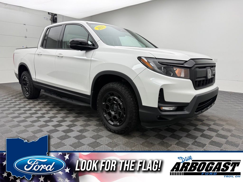 White 2025 Honda Ridgeline Pickup Truck All-Wheel Drive 9-Speed Automatic