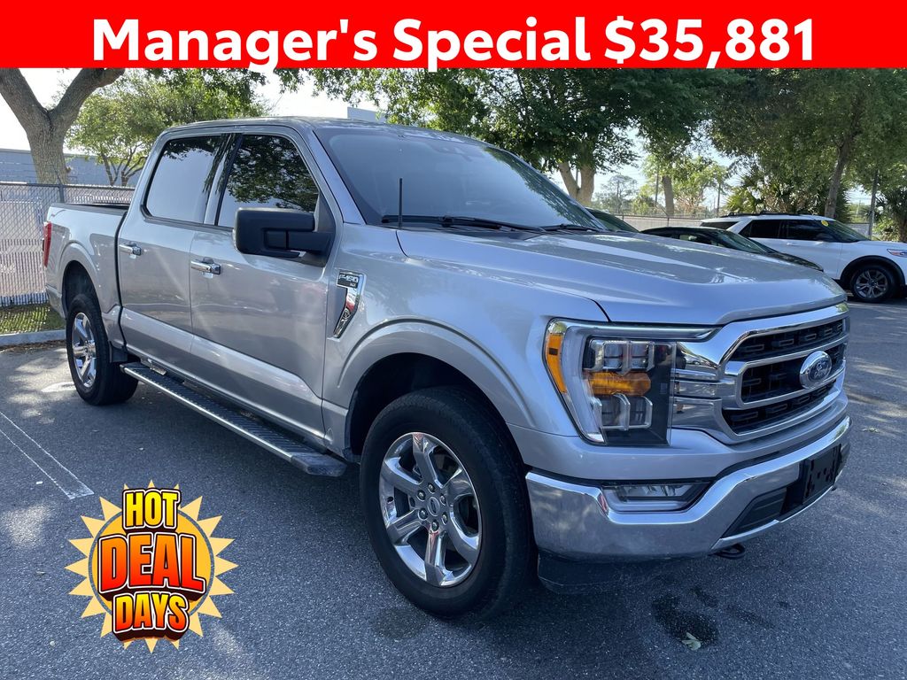 Silver Metallic 2022 Ford F-150 XLT SuperCrew 4WD Pickup Truck Four-Wheel Drive Automatic