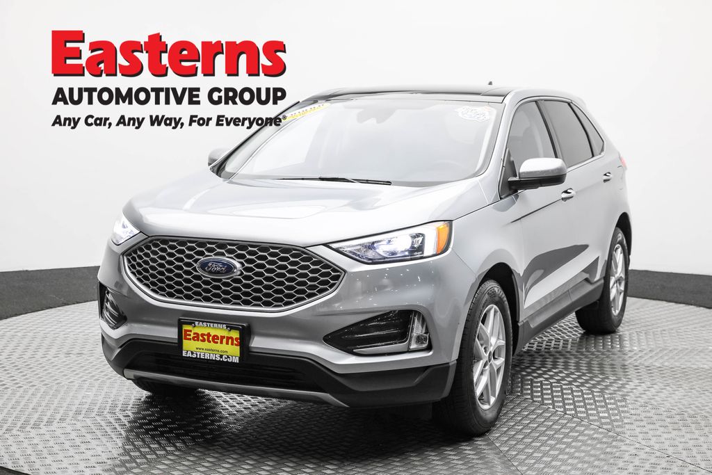 2023 Ford Edge SEL's photo