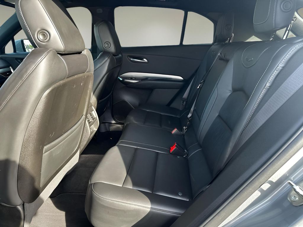 2023 Cadillac XT4 Premium Luxury - Photo 19