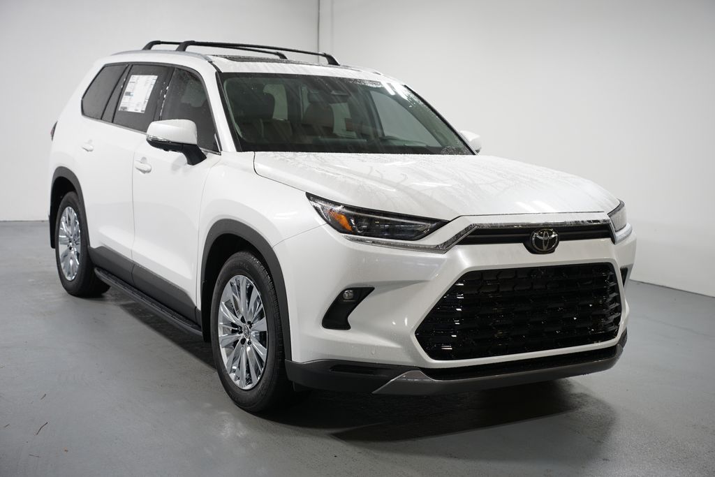 Thumbnail: 2025 Toyota Grand Highlander - 3