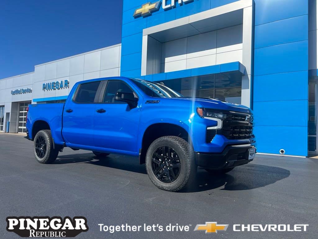 2025 Chevrolet Silverado 1500 LT Trail Boss 3