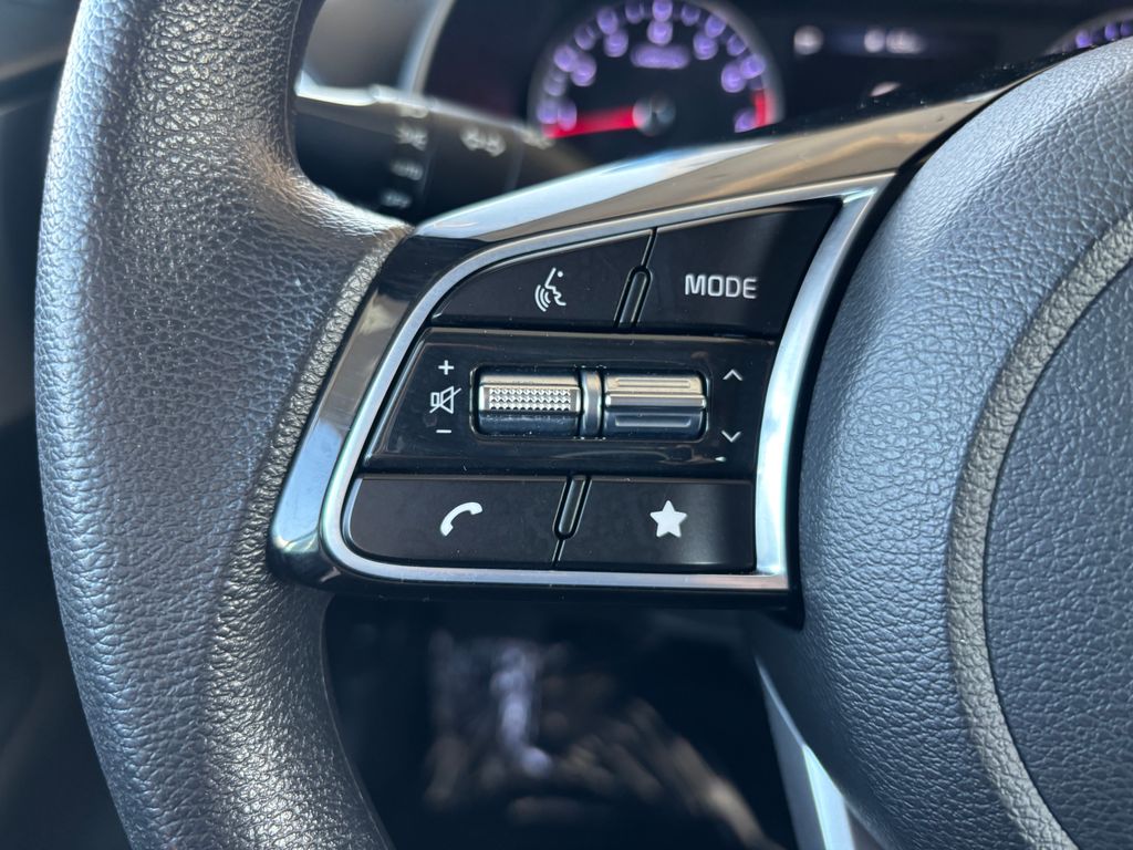 Thumbnail: 2023 Kia Forte - 11