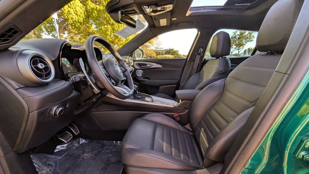 Used 2024 Alfa Romeo Tonale Veloce 4D Sport Utility